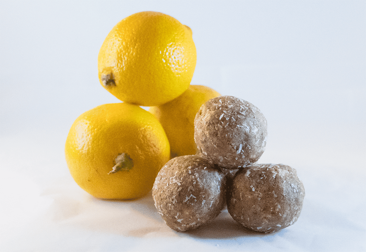 Dr. Mom Bakes – Lemon Meringue Pie Buff Truffles